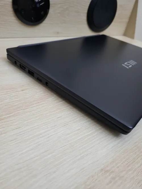MSI Modern 14'' FHD | 12EME i7 1255U | 16GB RAM | 512GB NVM SSD |INTEL IRIS XE