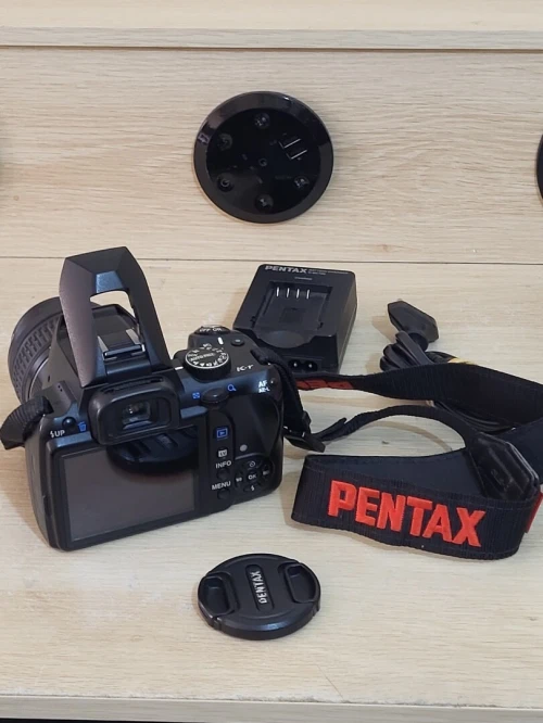 Pentax K-r - appareil photo numérique + 2 objectif DA L 18-55 mm AL + Objectif  Sigma 70-300mm f/4-5,6 APO DG Macro Pentax