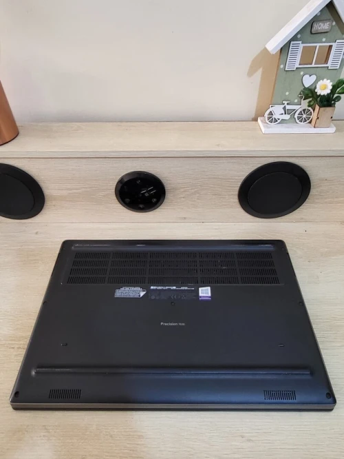 DELL PRECISION 7530 | i5-8300H | QUADRO P3200 6GB | 32GB RAM | 512GB NVMe | WORKSTATION