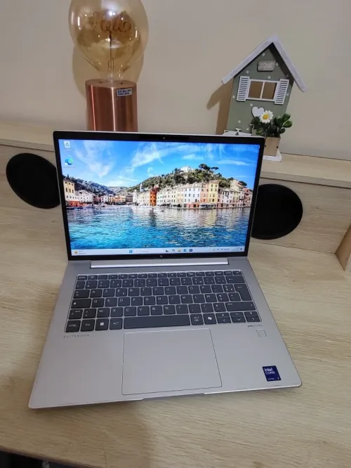 HP ELITEBOOK 640 G11 | CORE ULTRA 5 135U | 16GB RAM | 512GB SSD | INTEL ARC GRAPHICS