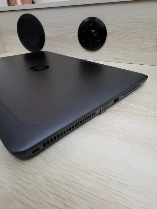 HP ZBook 15U G3 | CORE i7-6500U | 16GB RAM | 256GB NVMe SSD | WORKSATION