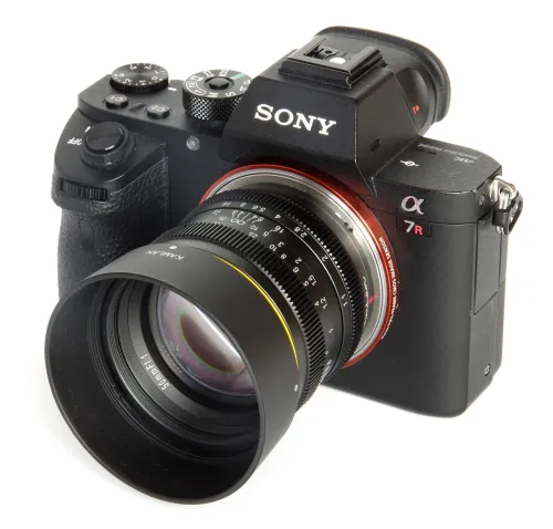 Objectif Kamlan 50mm f1.1