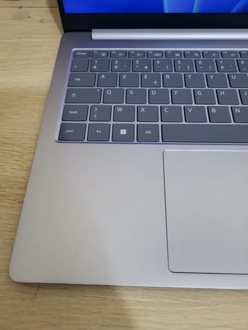 Samsung Galaxy Book4 Edge 15,6" Copilot+ | Snapdragon X Plus X1P42100 | 16GB RAM | 256GB SSD