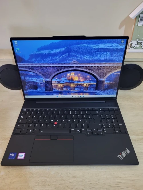 LENOVO THINKPAD E16 GEN 2 16'' FHD + | CORE ULTRA 5-125U | 16GB RAM | 512GB NVMe SSD | INTEL GRAPHICS
