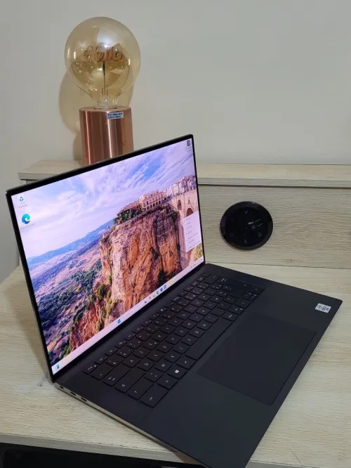 DELL PRECISION 5550 4K TACTILE | i9-10885H | Quadro T2000 4GB MAX-Q | 32 RAM | 1TB NVMe| WORKSTATION