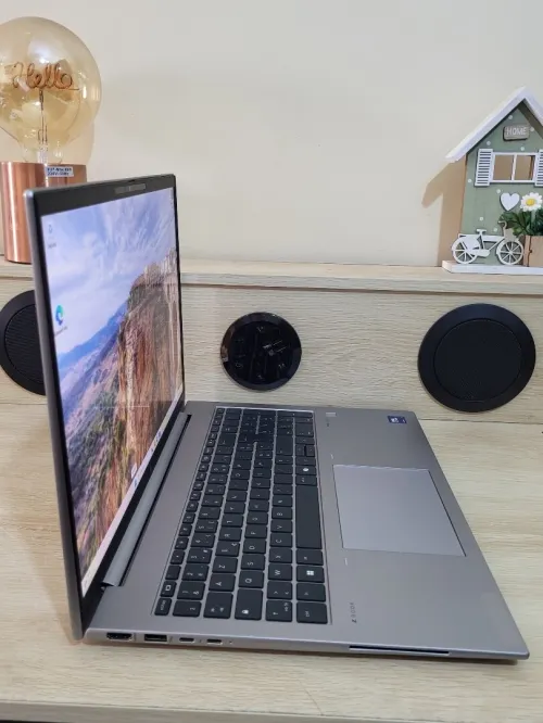 HP ZBook Firefly 16 G11 | CORE Ultra 7-155H | NVIDIA RTX A500 4GB | 32 RAM | 1TB SSD | WORKSTATION