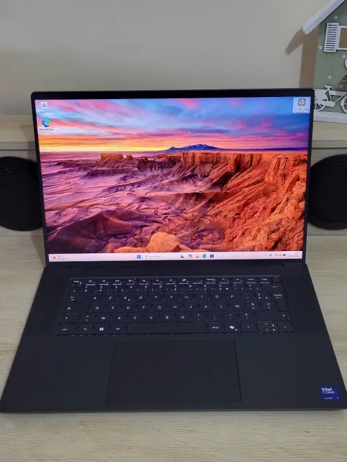 DELL PRECISION 5690 | CORE Ultra 7-165H | RTX 1000 ADA 6GB | 512GB NVMe SSD | 32GB RAM