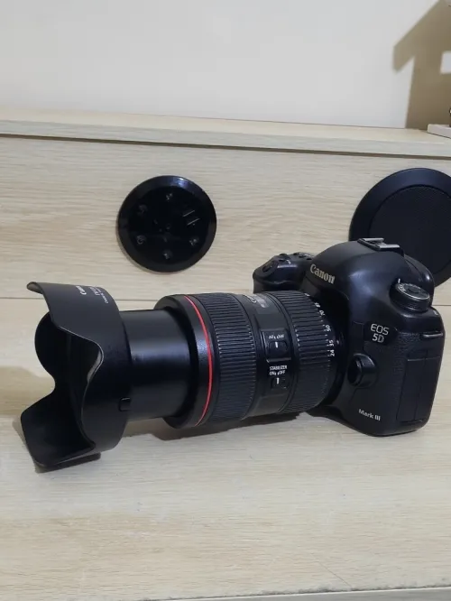 Canon 5D Mark III | full-frame DSLR 22Mpx | VIDEO 4K | + Canon Objectif EF 24-105mm f/4L IS II USM