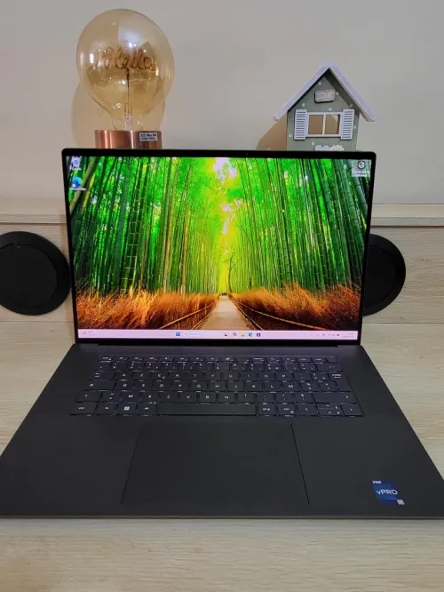 DELL PRECISION 5680 | OLED Tactile 4K | CORE i7-13800H | RTX 2000 ADA 8GB | 64GB RAM | 1To SSD