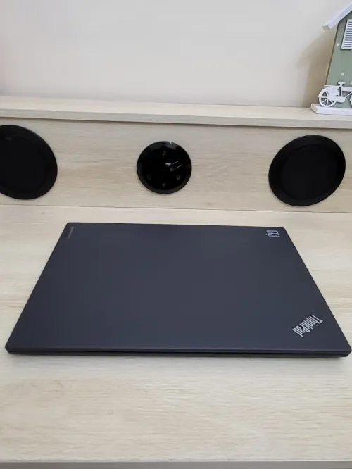 LENOVO THINKPAD T14s Tactile FHD | RYZEN 5 5650U 2.30GHz | 16GB RAM | 256GB NVME SSD