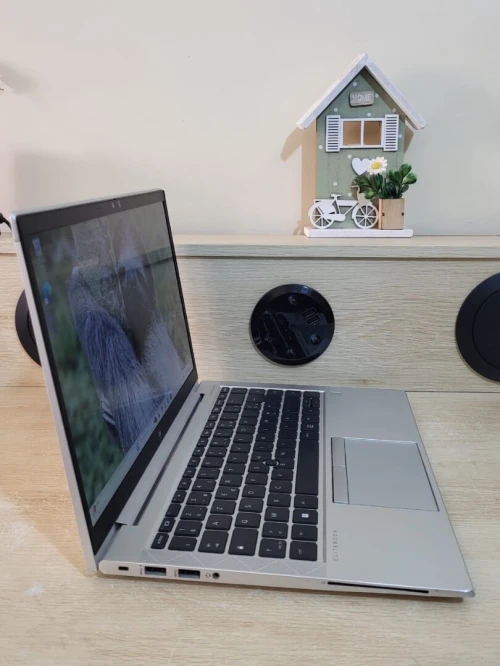 HP EliteBook 845 G8 14'' FHD | AMD RYZEN 5 PRO 5650U | 16GB RAM | 256GB NVMe SSD | AMD RADEON GRAPHICS