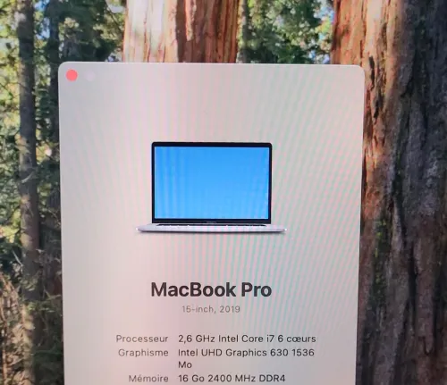 MacBook Pro 15" 2019 | CORE i7 | 16GB RAM | AMD RADEON PRO 555X 4GB | 256GB SSD | GAMME | Workstation