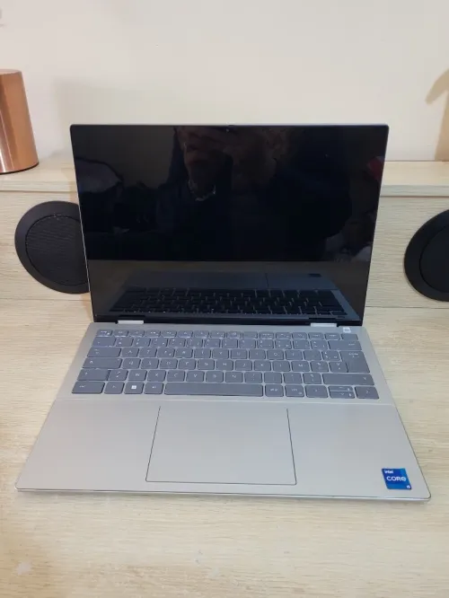 DELL INSPIRON 14 7420 2-in-1 X360 Convertible TACTLE | CORE i5 1235U | 8GB RAM | 512GB NVMe | INTEL UHD GRAPHICS