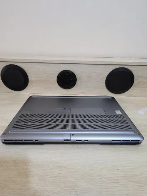 DELL PRECISION 7560 | CORE i9-11950H | RTX A2000 4GB | 64B RAM | 512GB NVMe SSD | WORKSTATION