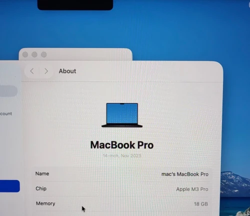 MacBook Pro M3 2024 Noir sidéral | PUCE M3 11 CORE | GPU 14 CORE | 18GB RAM | 512GB SSD | CYCLES 240 | CAPACITÉ BATTERIE 88%
