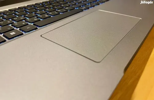 DELL LATITUDE 5520 | INTEL 11TH GEN CORE i7 1165G7 @2.8GHz | 16GB RAM | 512GB SSD | INTEL Iris Xe
