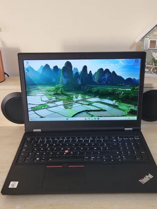 ThinkPad P15 | INTEL vPRO CORE i7-10850H | NVIDIA QUADRO T2000 4GB | 32GB RAM | 512GB NVMe | Workstation