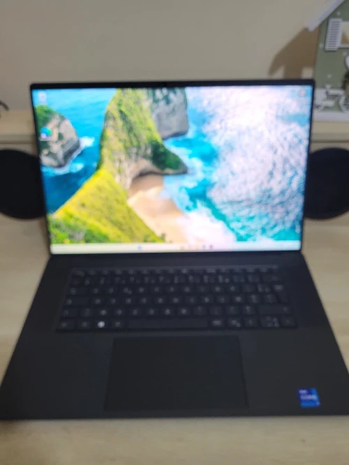 DELL PRECISION 5680 | CORE i7-13800H | RTX A1000 6GB | 512GB SSD | 32GB RAM