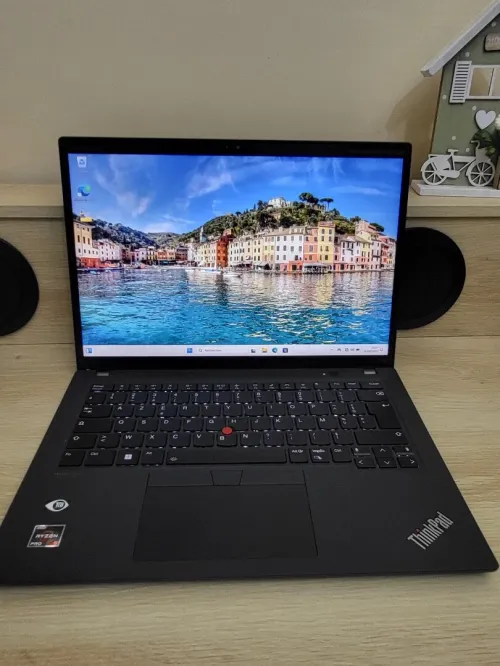LENOVO THINKPAD T14s Tactile FHD | RYZEN 5 5650U 2.30GHz | 16GB RAM | 256GB NVME SSD