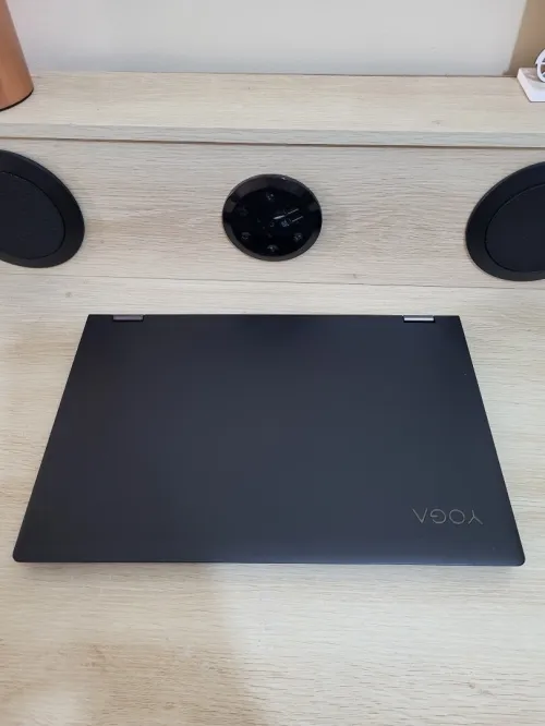 LENOVO YOGA X360 Convertible | CORE i7 8550U | 16GB RAM | 512GB NVMe SSD | NVIDIA GeForce MX130 2GB