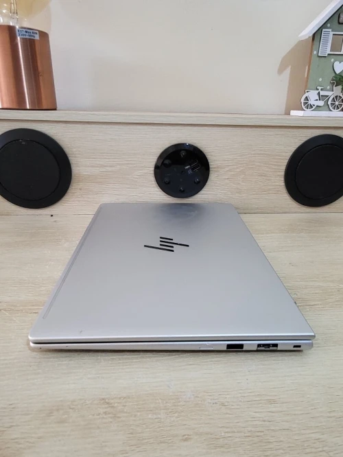 HP EliteBook 6 G1i 13'' NoteBook AI PC | INTEL CORE Ultra 5 225U | 32GB RAM | 256 NVMe |