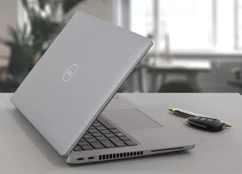 DELL LATITUDE 5430 14 FHD | INTEL CORE i5 1245U | 16GB RAM | 512GB NVMe SSD | INTEL IRIS Xe GRAPHICS