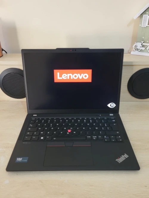 ThinkPad X13 13.3'' FHD + | CORE ULTRA 5 135U | 32GB RAM | 512GB SSD | INTEL GRAPHICS