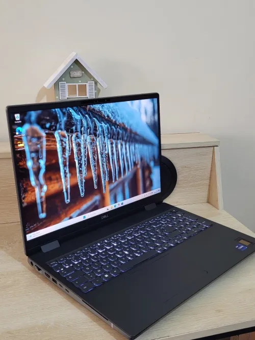 DELL PRECISION 7680 | CORE i9-13950HX | NVIDIA RTX 3500 ADA GENERATION 12GB GDDR6 | 64GB RAM | 1TB NVMe SSD | 2025