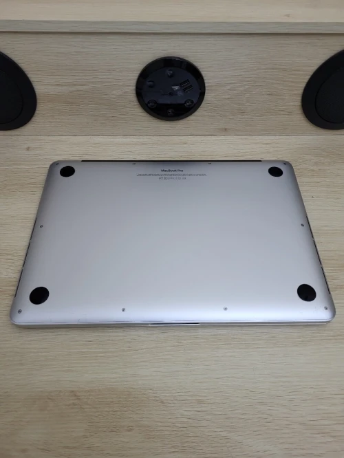 MACBOOK PRO RETINA 2013 13 POUCES - INTEL CORE I5 @2.60GHz - 8GB RAM - 256GB SSD - CYCLES 107