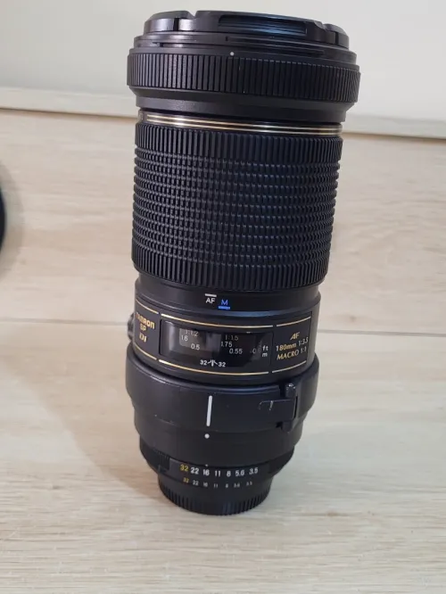 Téléobjectif Tamron 180mm f/3.5 SP AF Di LD IF Macro 1:1 Monture Nikon
