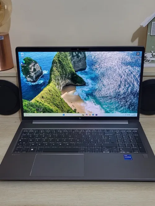 HP ZBook Power G10 | CORE i7-13700H | NVIDIA RTX 2000 ADA 8GB | 32GB RAM | 1TB SSD | MOBILE WORKSTATION