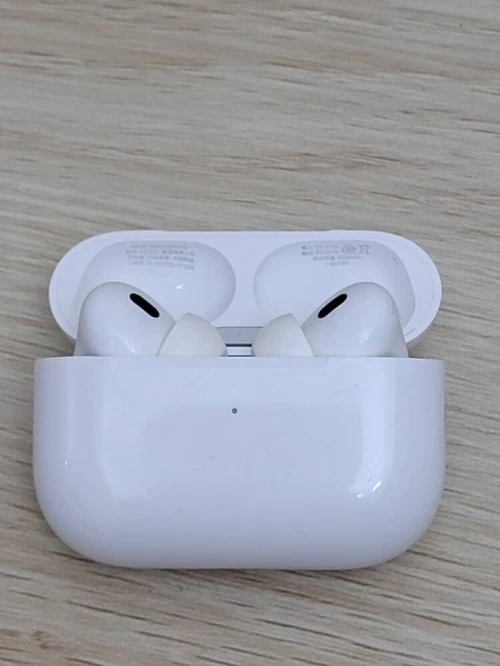 AirPods Pro avec Boitier de Charge MagSafe USB-C