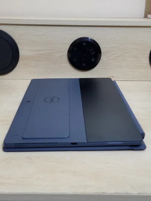 DELL LATITUDE 7350 détachable 13 TACTILE | INTEL Ultra 7 164U | 16GB RAM | 256GB NVMe SSD | INTEL GRAPHICS