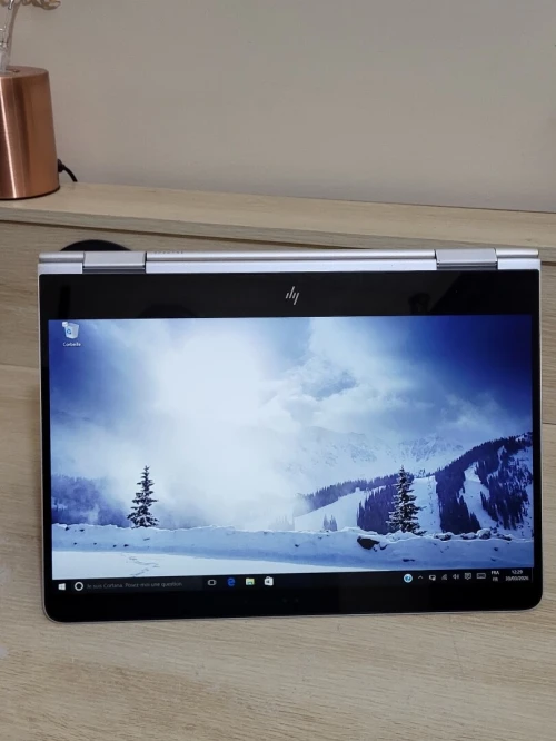 HP EliteBook x360 TACTILE 2-en-1 | INTEL CORE i7 7500U | 8GB RAM | 256GB NVME SSD