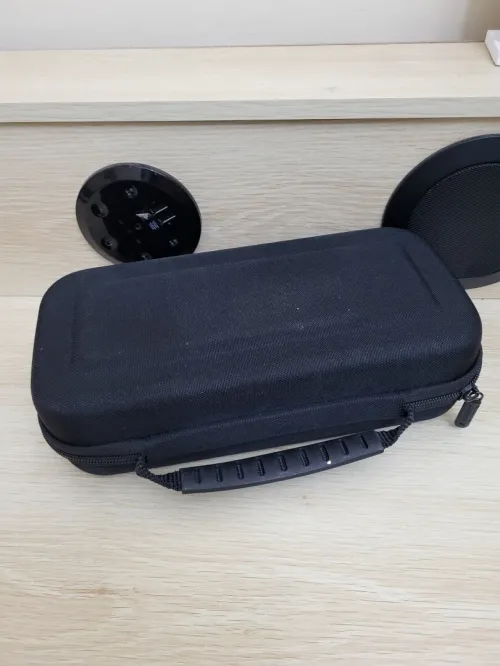 Nintendo Switch + UN JEUX + CHARGEUR D'ORIGINE + SACOCHE