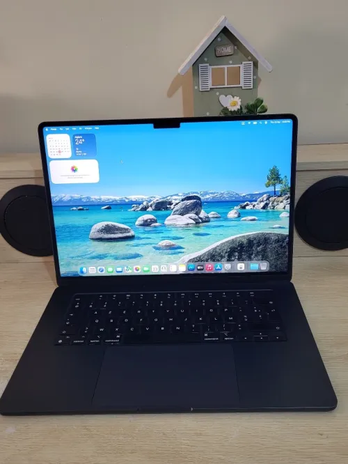 MacBook Air M2 15'' 2023 | PUCE M2 8 CPU | GPU 10 COEURS | 24GB RAM | 256GB SSD | CYCLES 362