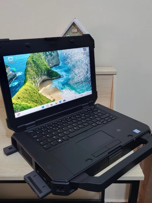 Dell Latitude Rugged Extreme 7424 14'' FHD TACTILE | CORE i5-8350U | 16GB RAM | 512GB NVMe SSD