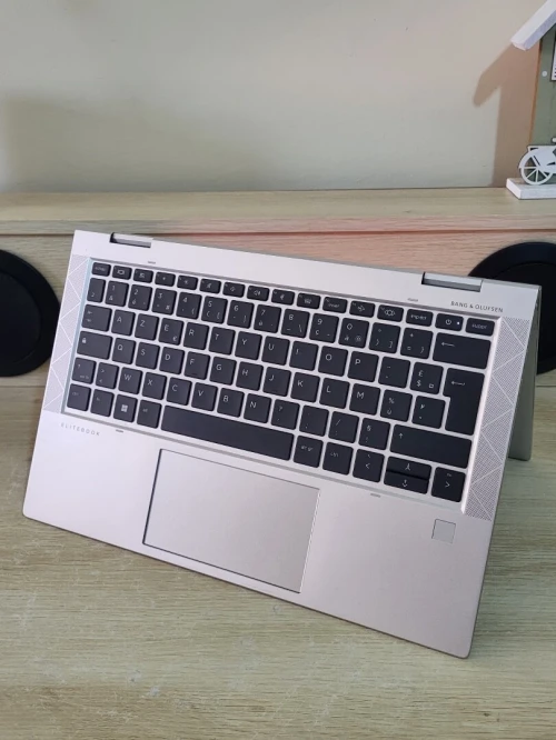 HP EliteBook X360 1030 G8 TACTILE 2-En-1 | CORE i7-1165G7 | 16GB RAM | 512GB NVME SSD | 4G LTE