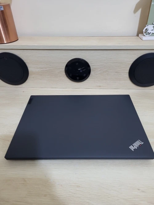 ThinkPad P14S | CORE i7 1360P | NVIDIA RTX A500 4GB | 16GB RAM | 512GB SSD | WORKSTATION