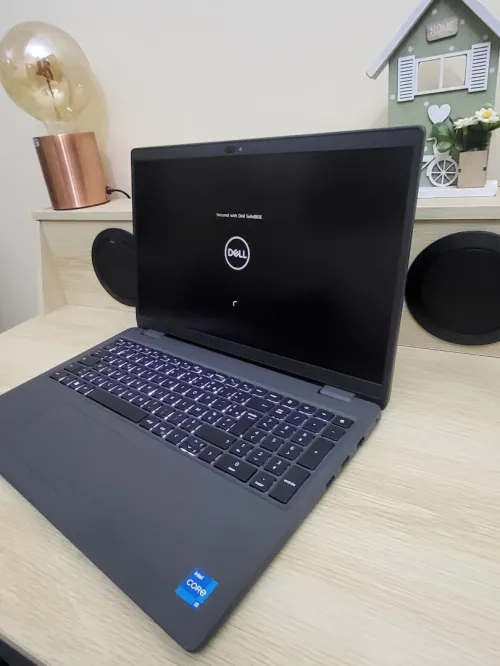 DELL LATITUDE 3540 2024 15.6 FHD | INTEL 13EME GENERATION CORE I5 1335U | 8GB RAM | 256GB NVMe SSD