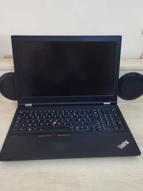 ThinkPad P15 Gen 2 | CORE i7-11850H | RTX A2000 4GB | 32GB RAM | 512GB NVMe | Workstation