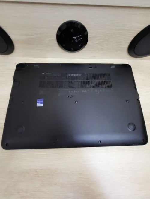 HP ZBook 15U G3 | CORE i7-6500U | 16GB RAM | 256GB NVMe SSD | WORKSATION
