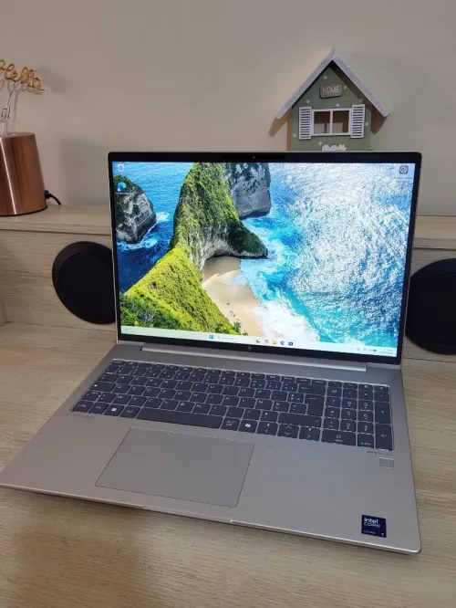 HP EliteBook 660 G11 16'' | CORE Ultra i5 125U | 16GB RAM | 512GB NVMe SSD | INTEL GRAPHICS