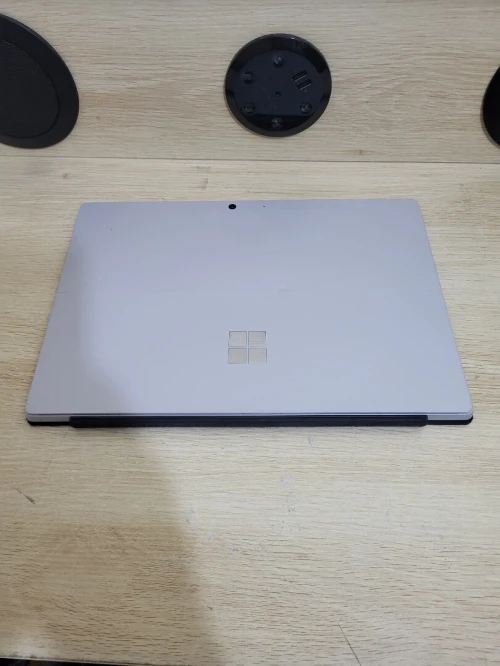 Surface Pro 7 + | i7 1165G7 | 32GB RAM | 1TB SSD | INTEL IRIS GRAPHICS