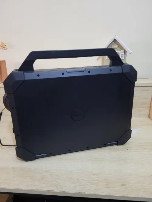 Dell Latitude Rugged Extreme 7424 14'' FHD TACTILE | CORE i5-8350U | 16GB RAM | 512GB NVMe SSD
