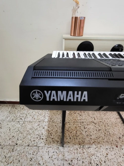 Yamaha PSR-S950 - Clavier arrangeur 61 notes