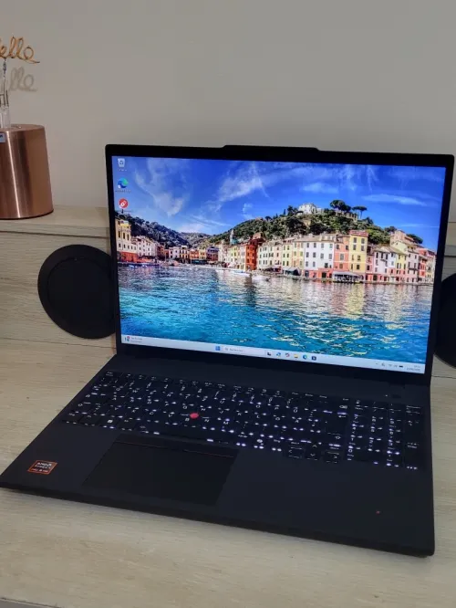 LENOVO THINKPAD P16s GEN 4 | AMD RYZEN AI 9 HX PRO 350 w | 96GB RAM | 2TB NVME | AMD RADEON 890M 8GB | WORKSTATION | ANNÉE 2026