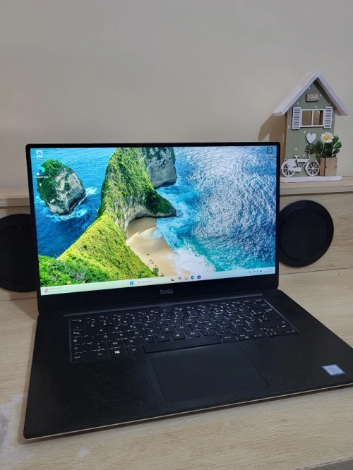 DELL PRECISION 5530 | CORE i7-8850H | NVIDIA Quadro P1000 4GB | 32GB RAM | 512GB NVMe | WORKSTATION