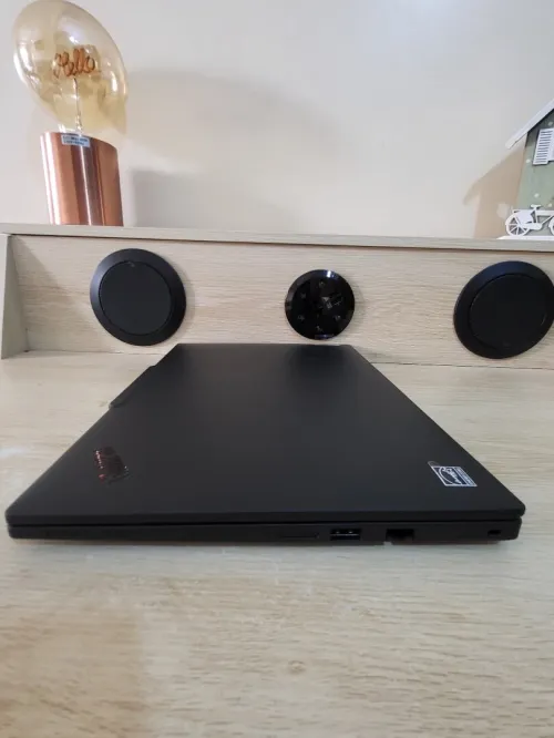 THINKPAD T14 14'' FHD+ | INTEL CORE Ultra 7 165U | 32GB RAM | 256GB NVMe | UHD GRAPHICS | ANNEE 2025