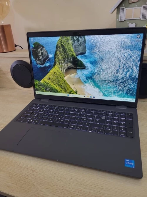 DELL LATITUDE 3540 2024 15.6 FHD | INTEL 12EME GENERATION CORE I5 1235U | 8GB RAM | 512GB M2 SSD
